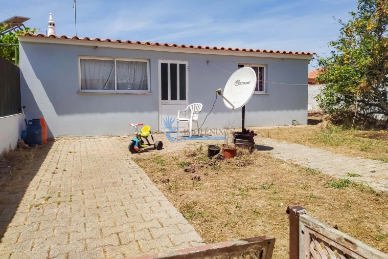 Moradia T3 para Venda em São Bartolomeu de Messines Foto 6