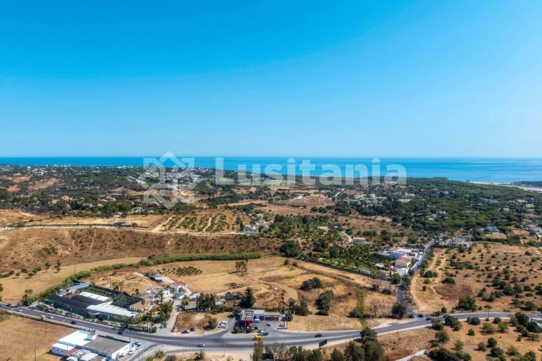 Moradia T5 para Venda em Quarteira Foto 43