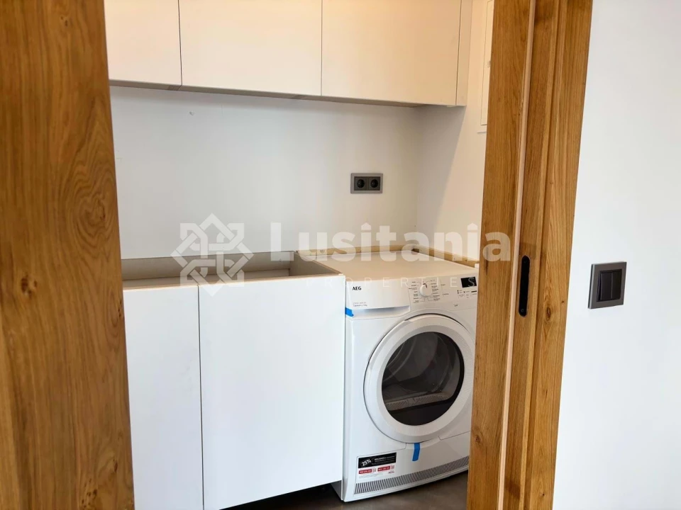 Moradia T5 para Venda em Quarteira Foto 39