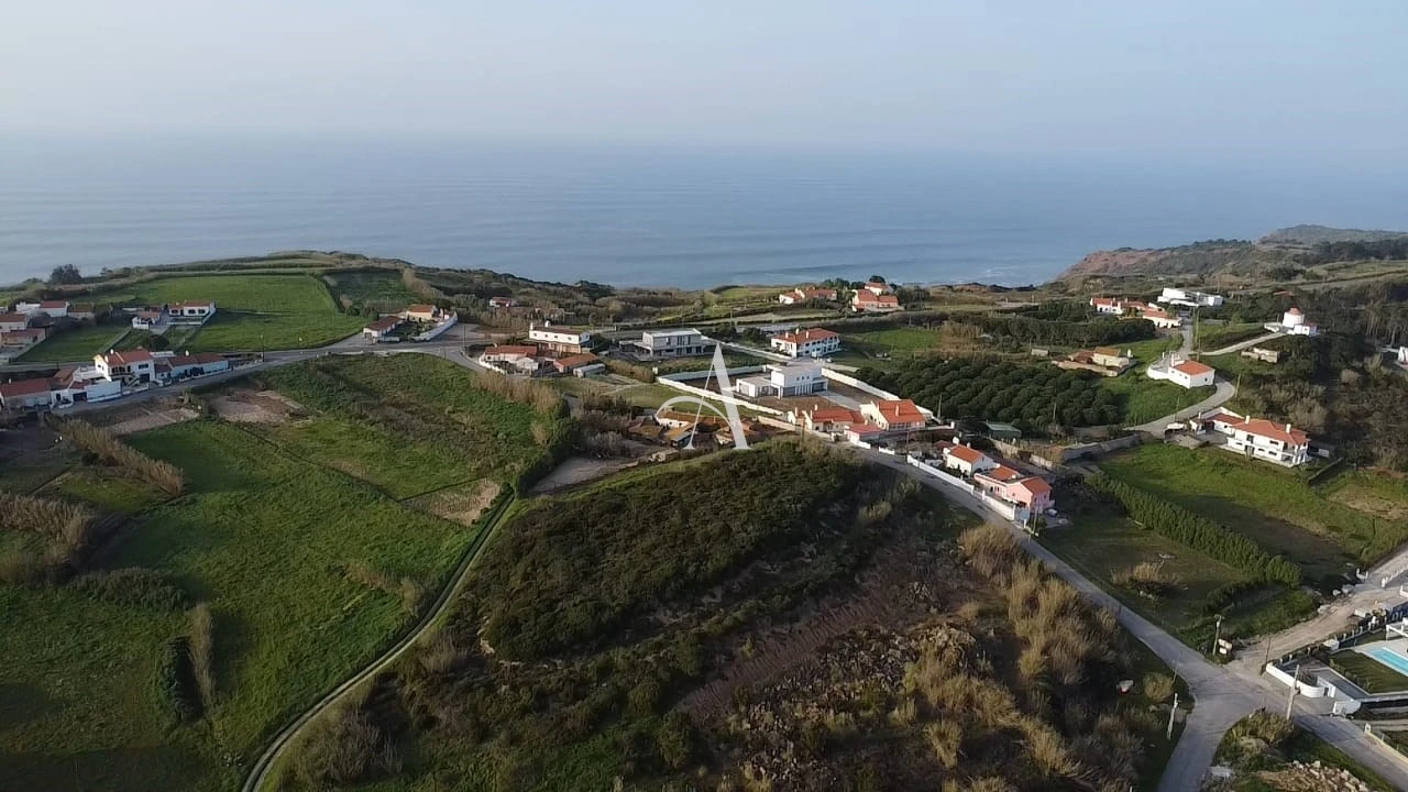 Terreno para Venda em Caldas da Rainha - Santo Onofre e Serra do Bouro Foto 1
