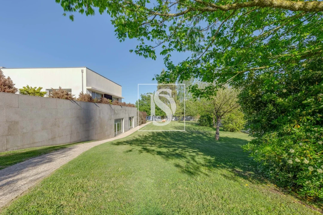 Moradia T5 para Venda em Póvoa de Varzim, Beiriz e Argivai Foto 30