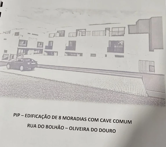 Terreno para Venda em Oliveira do Douro Foto 10