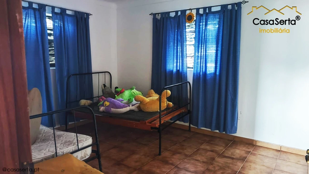 Moradia T4 para Venda em Varzea dos Cavaleiros Foto 8