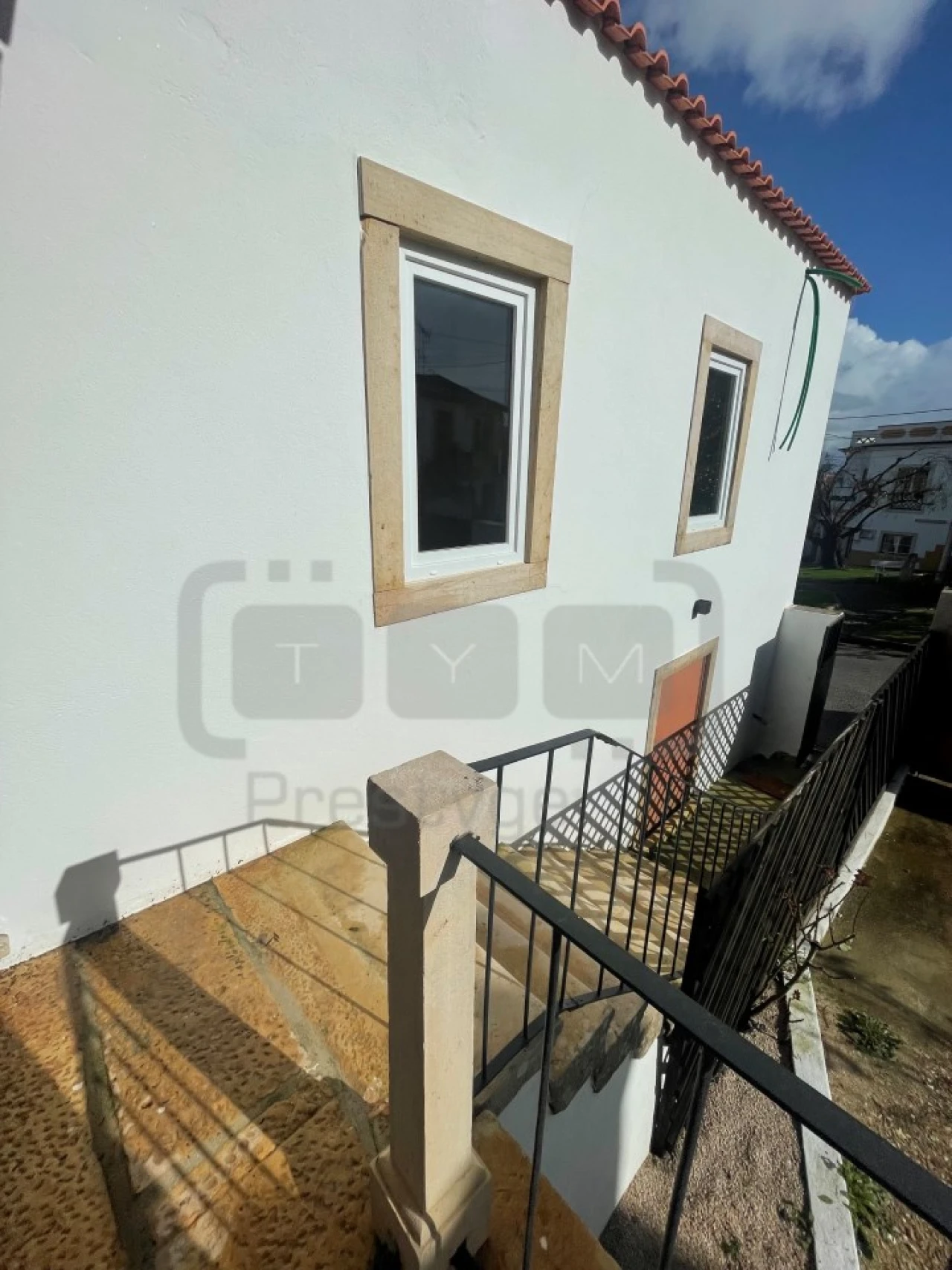 Moradia T2 para Venda em Além da Ribeira e Pedreira Foto 2