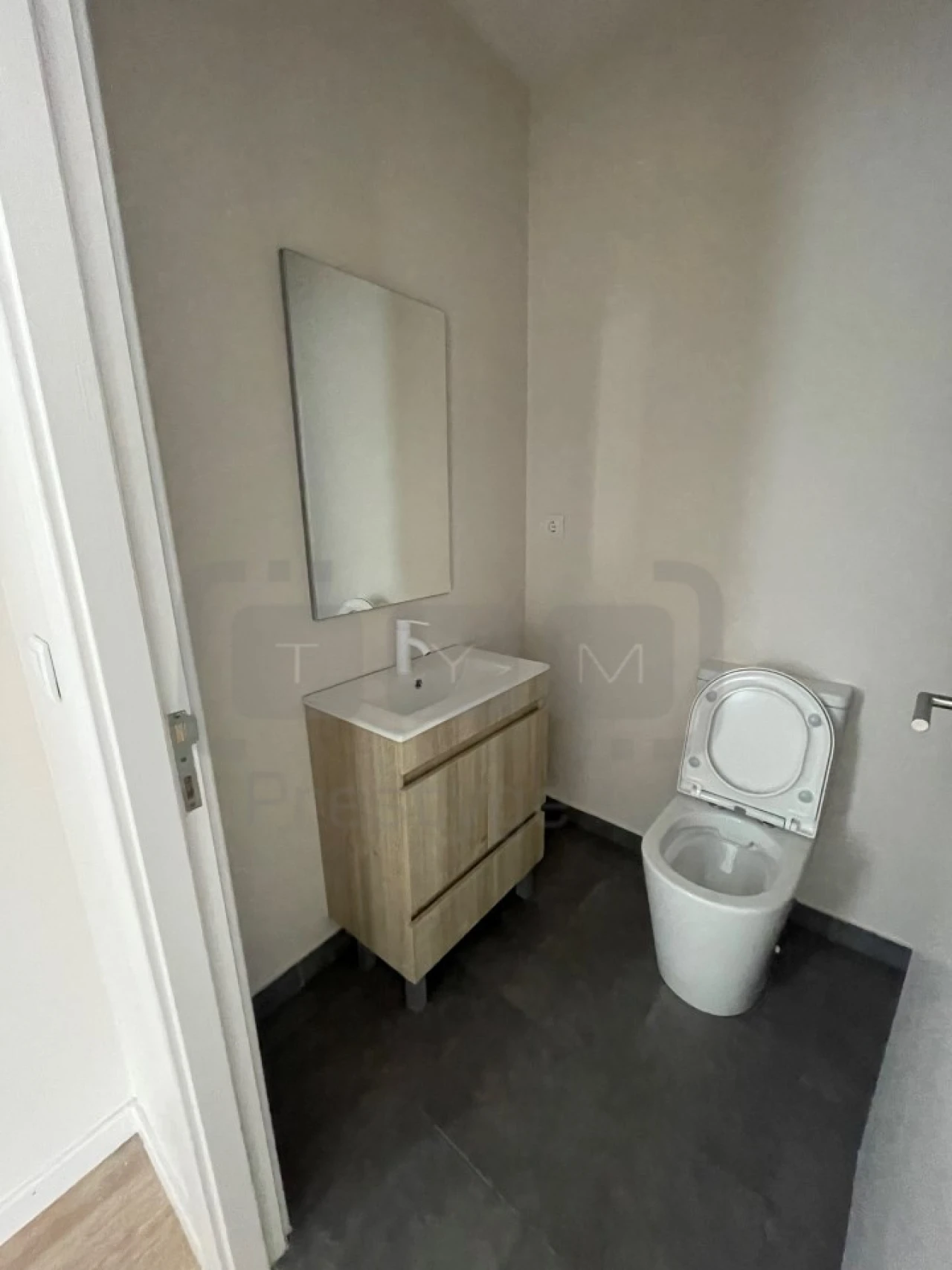 Moradia T2 para Venda em Além da Ribeira e Pedreira Foto 12