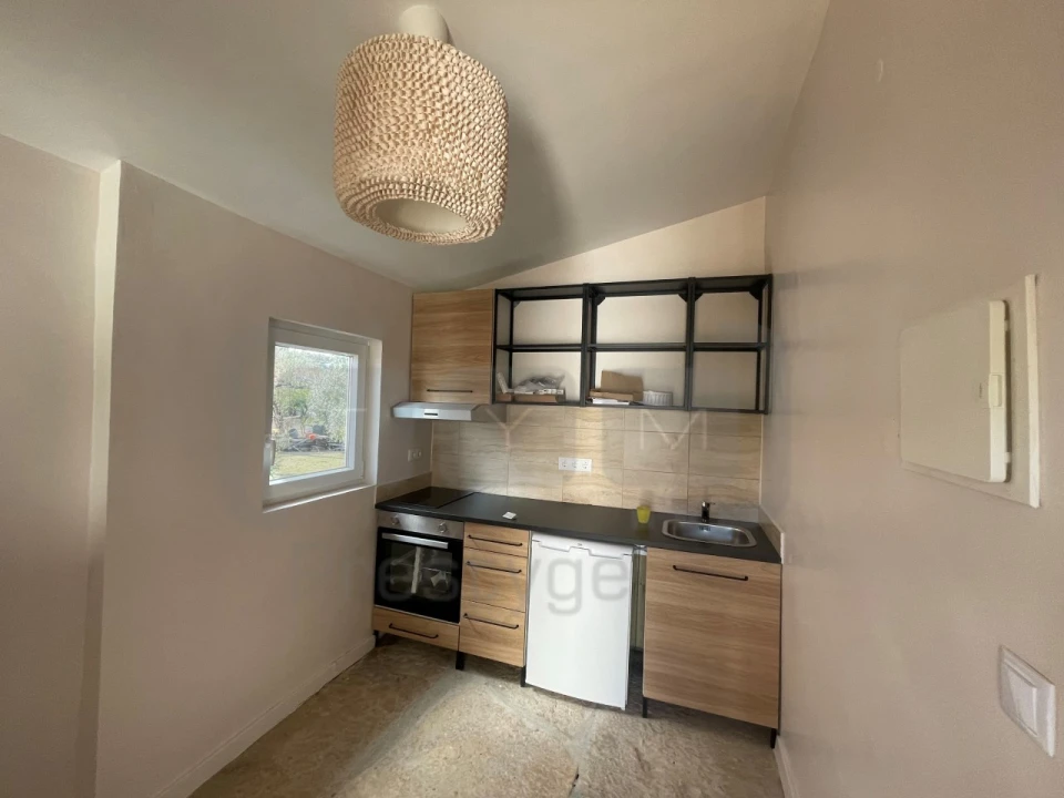 Moradia T2 para Venda em Além da Ribeira e Pedreira Foto 13