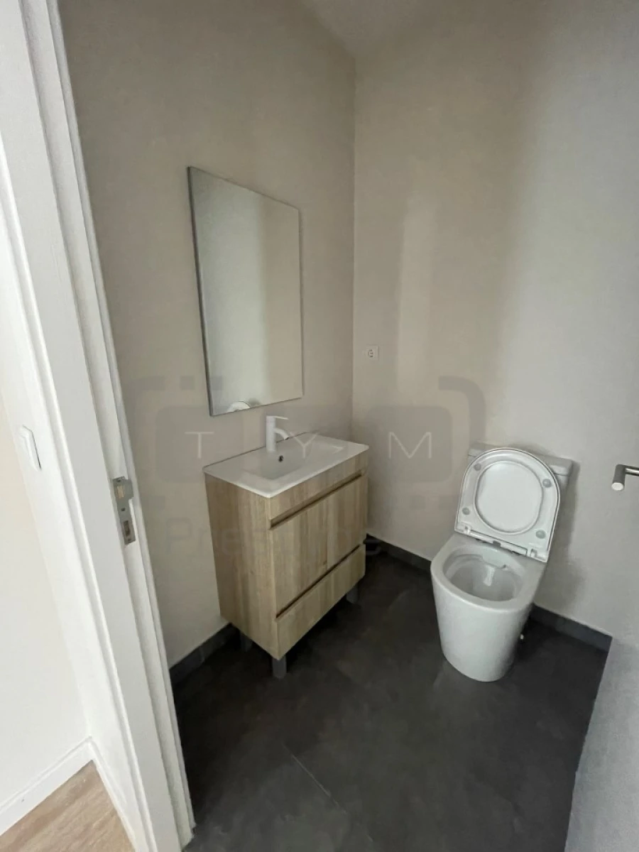 Moradia T2 para Venda em Além da Ribeira e Pedreira Foto 12