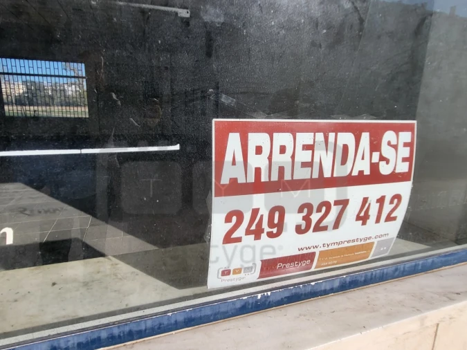 Loja para Arrendamento em São João Baptista e Santa Maria dos Olivais Foto 10