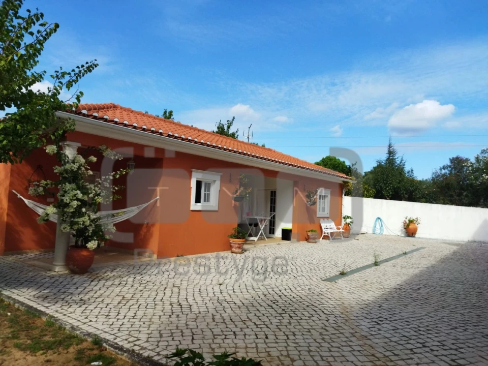 Moradia T5 para Venda em Casais e Alviobeira Foto 44