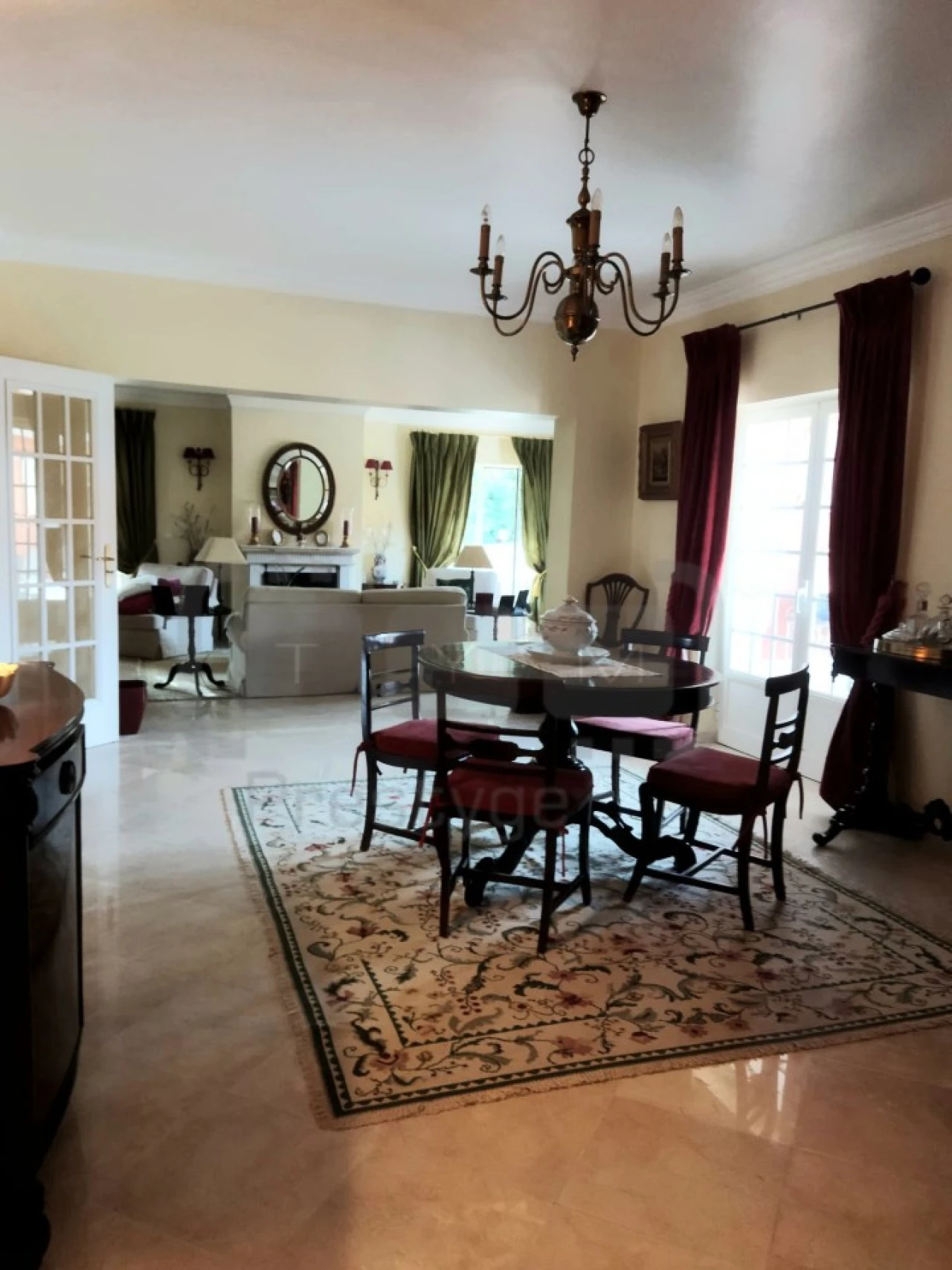 Moradia T5 para Venda em Casais e Alviobeira Foto 10