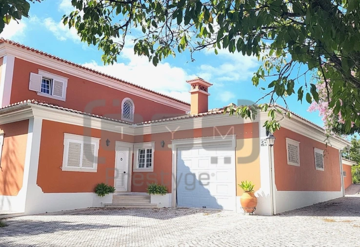 Moradia T5 para Venda em Casais e Alviobeira Foto 43