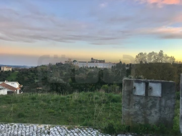 Terreno para Venda em São João Baptista e Santa Maria dos Olivais