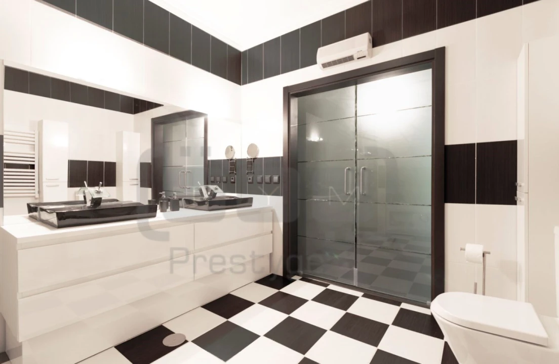 Moradia T4 para Venda em Serra e Junceira Foto 30