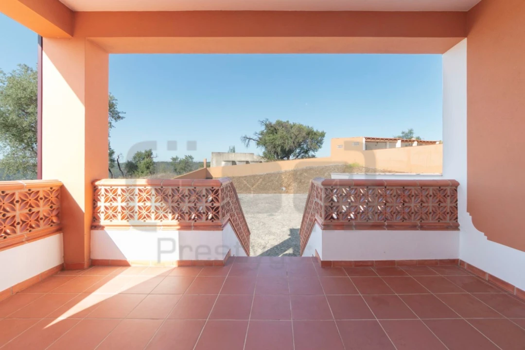 Moradia T4 para Venda em Serra e Junceira Foto 36