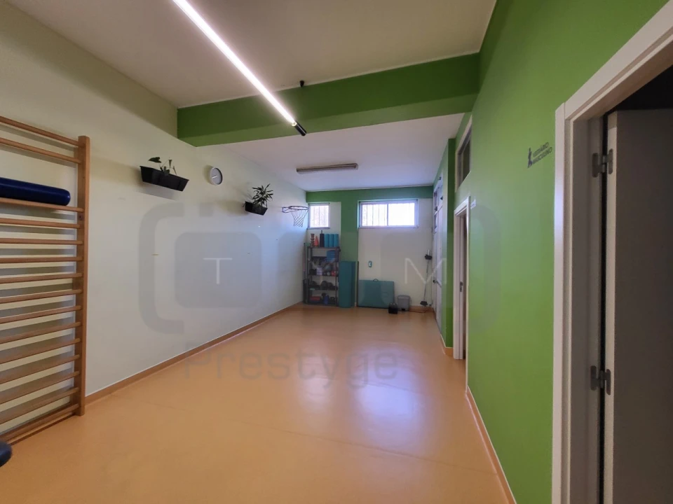 Loja para Venda em São João Baptista e Santa Maria dos Olivais Foto 6