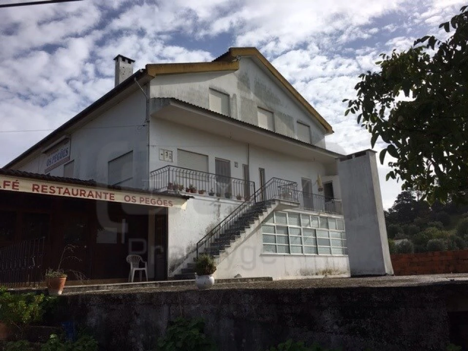 Negócio para Venda em Carregueiros Foto 24