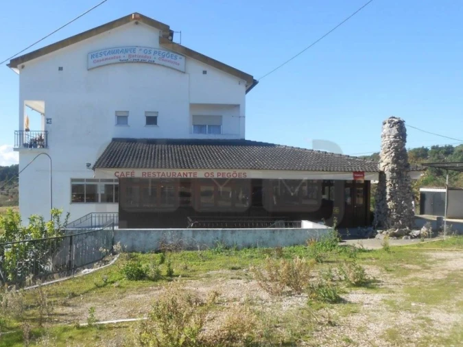 Negócio para Venda em Carregueiros Foto 2