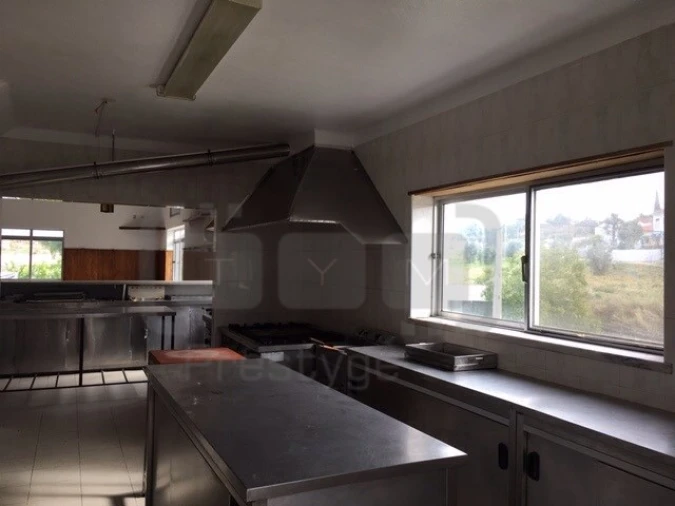 Negócio para Venda em Carregueiros Foto 7