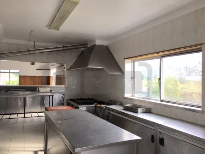 Negócio para Venda em Carregueiros Foto 9