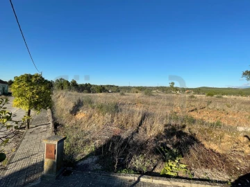 Terreno para Venda em São João Baptista e Santa Maria dos Olivais