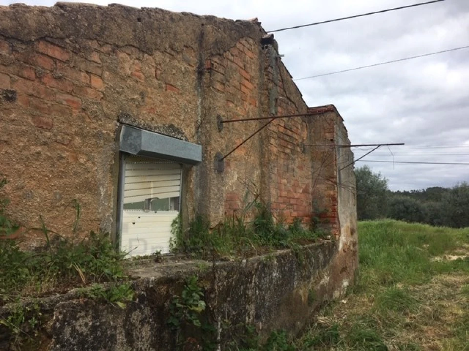 Terreno para Venda em Serra e Junceira Foto 10