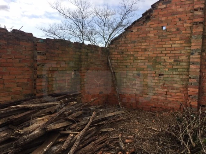 Terreno para Venda em Serra e Junceira Foto 5
