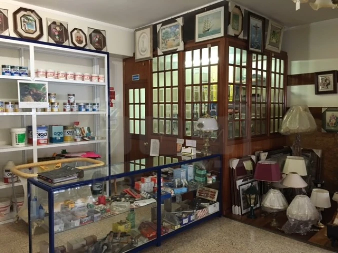 Loja para Venda em São João Baptista e Santa Maria dos Olivais