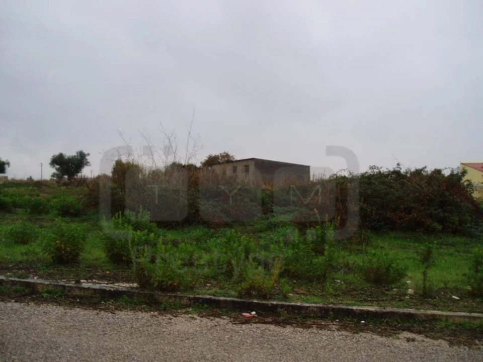 Terreno para Venda em Casais e Alviobeira Foto 2