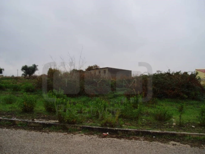 Terreno para Venda em Casais e Alviobeira Foto 2