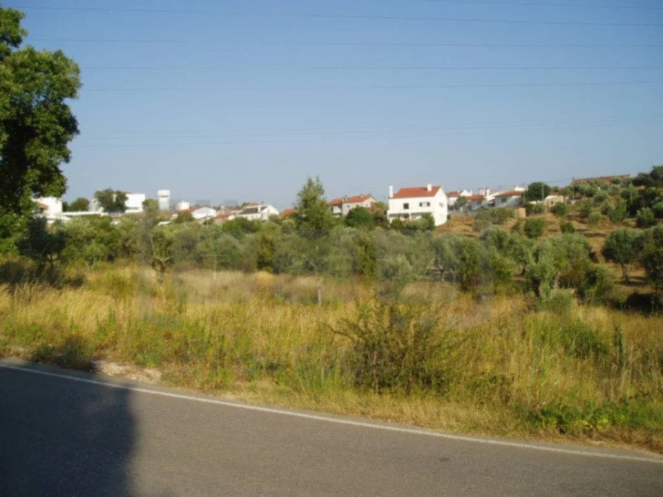Terreno para Venda em Casais e Alviobeira Foto 3