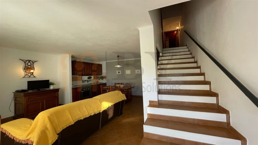 Moradia T5 para Venda em Corte do Pinto Foto 5