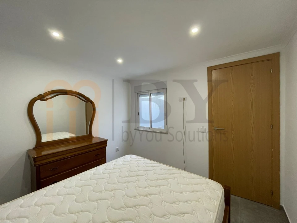 Prédio para Venda em Almodôvar e Graça dos Padrões Foto 19