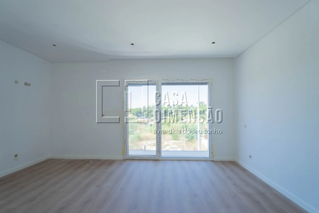 Moradia T3 para Venda em Laranjeiro e Feijó Foto 20