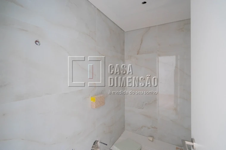 Moradia T4 para Venda em Laranjeiro e Feijó Foto 18