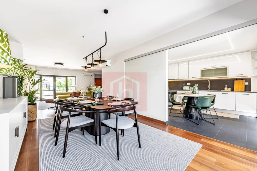 Moradia T4 para Venda em Alcochete Foto 4