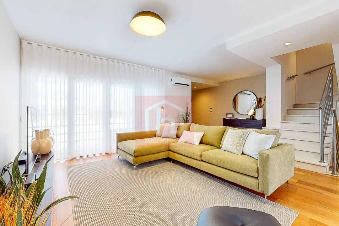 Moradia T4 para Venda em Alcochete Foto 24