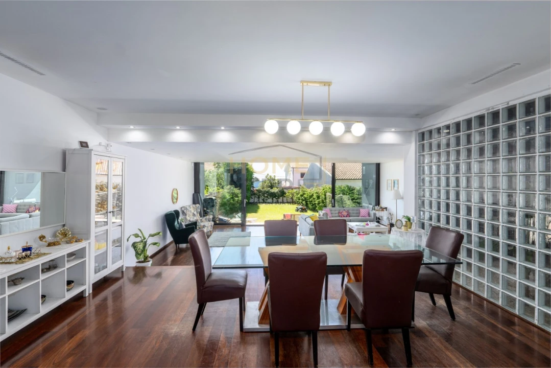 Moradia T5 para Venda em Canidelo Foto 9