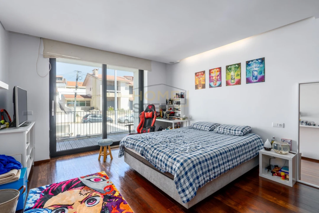 Moradia T5 para Venda em Canidelo Foto 16