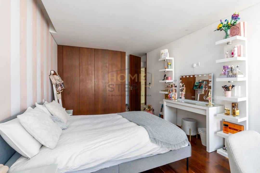 Moradia T5 para Venda em Canidelo Foto 21