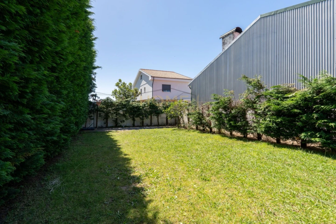 Moradia T5 para Venda em Canidelo Foto 47