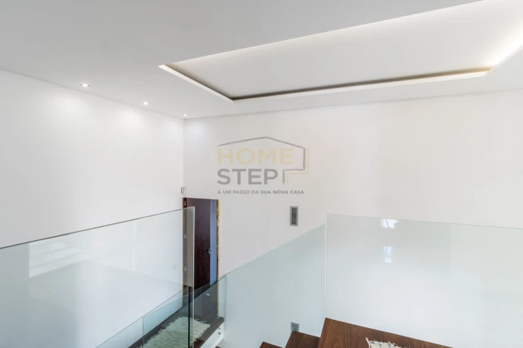 Moradia T5 para Venda em Canidelo Foto 18