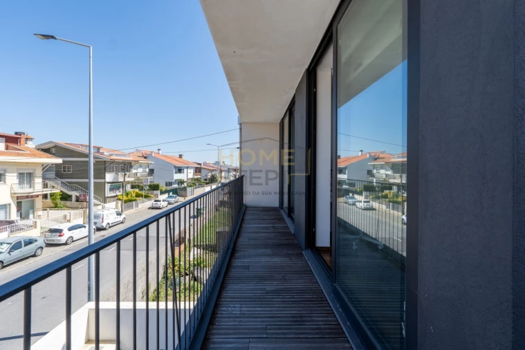 Moradia T5 para Venda em Canidelo Foto 45