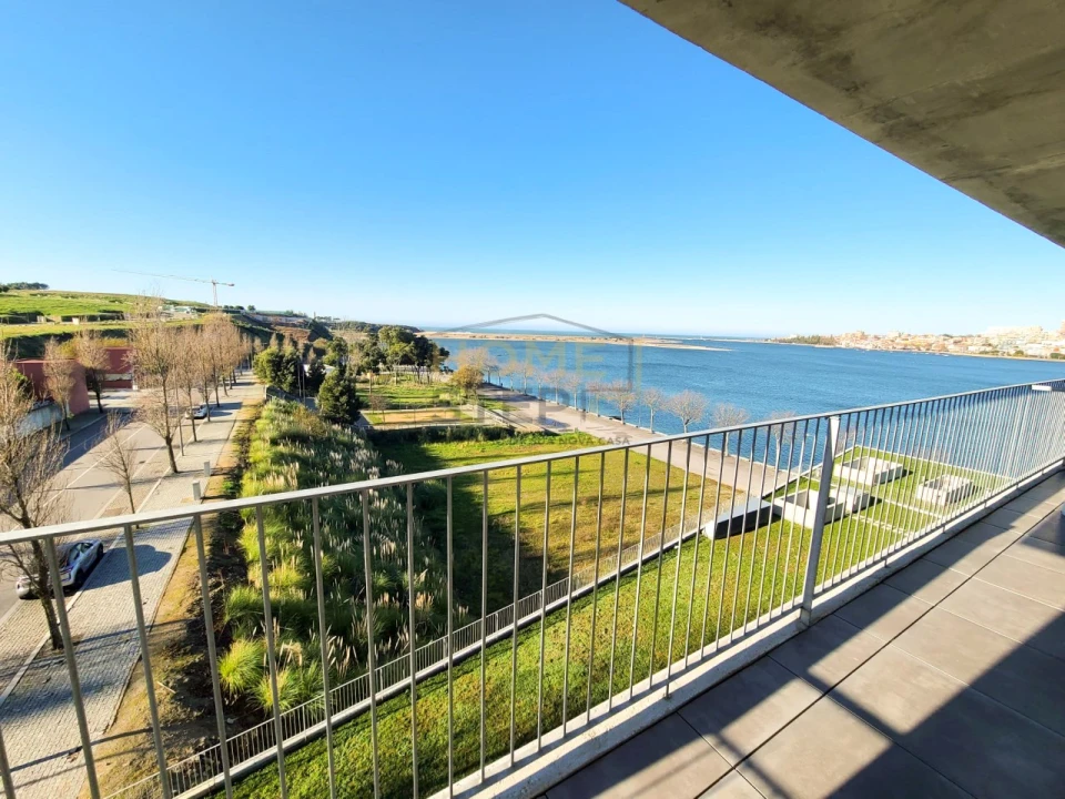 Apartamento T3 para Venda em Canidelo Foto 8