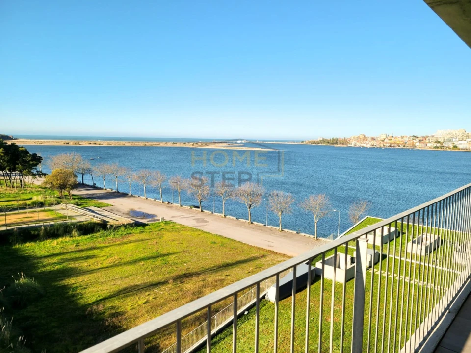 Apartamento T3 para Venda em Canidelo Foto 1