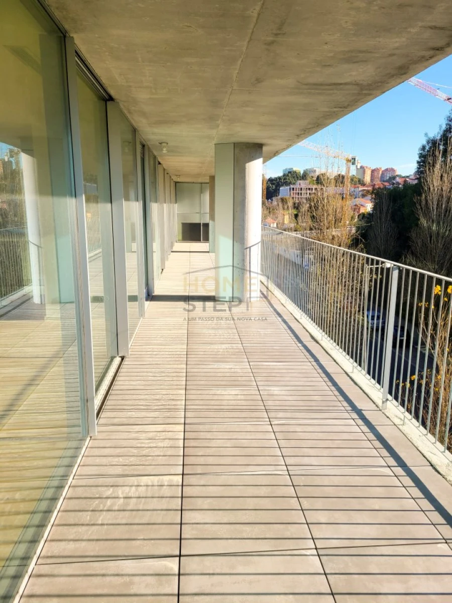 Apartamento T3 para Venda em Canidelo Foto 7