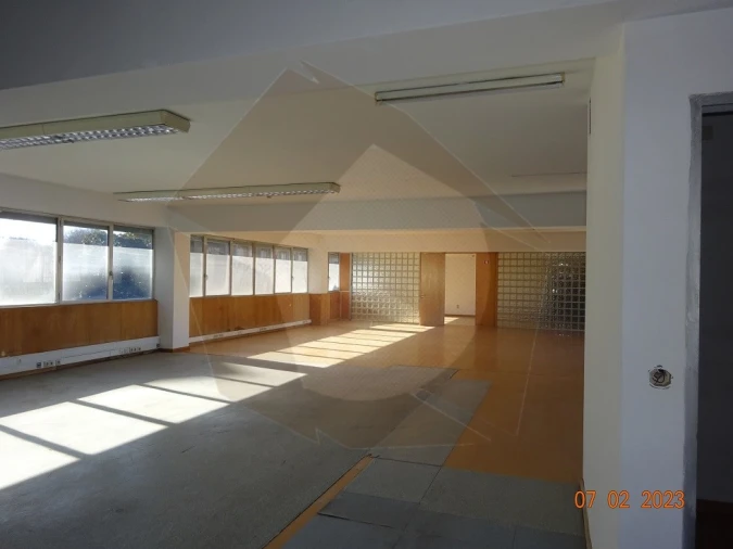 Escritório para Venda em Lordelo do Ouro e Massarelos