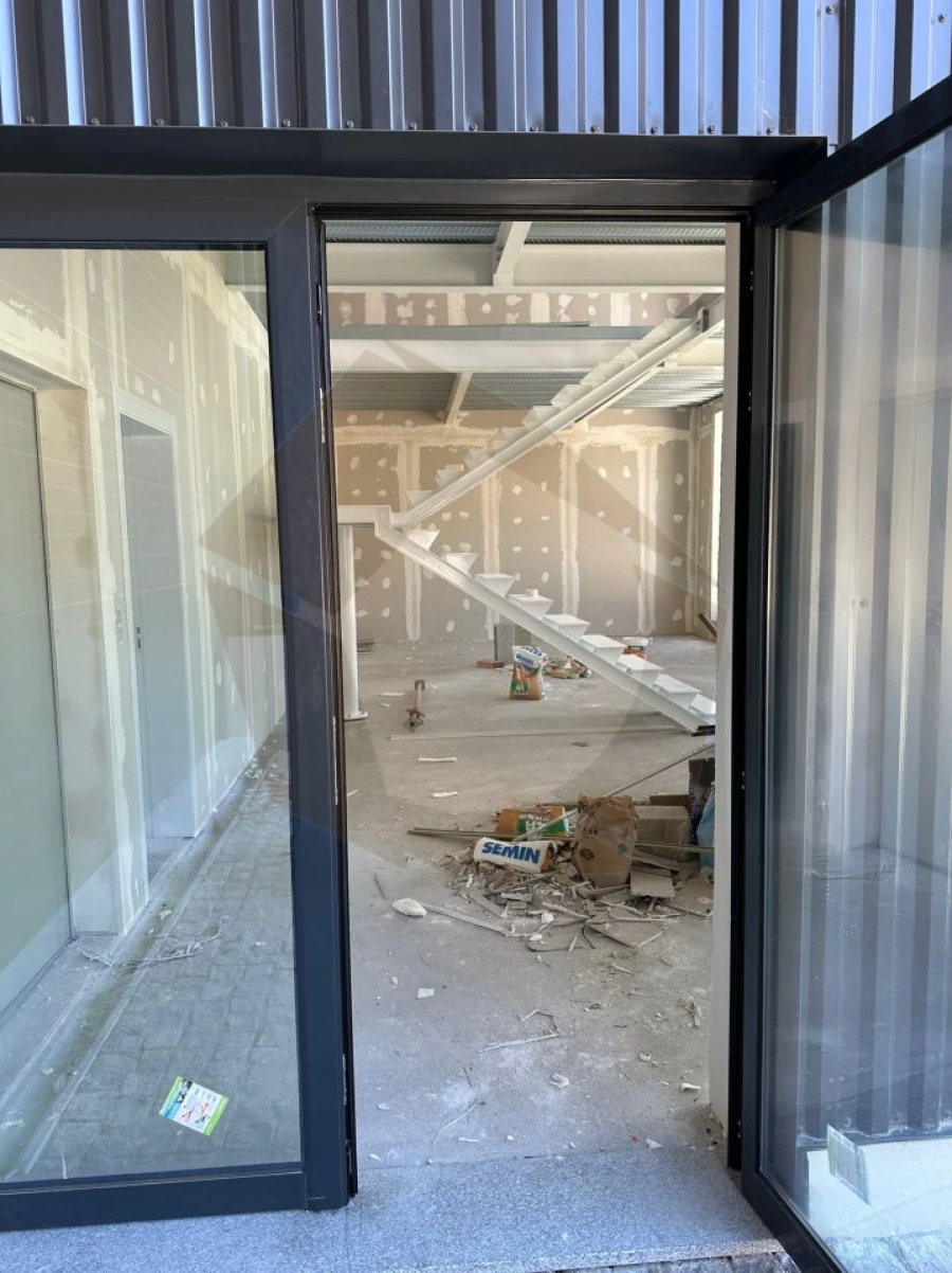 Armazém para Venda em Fradelos Foto 4