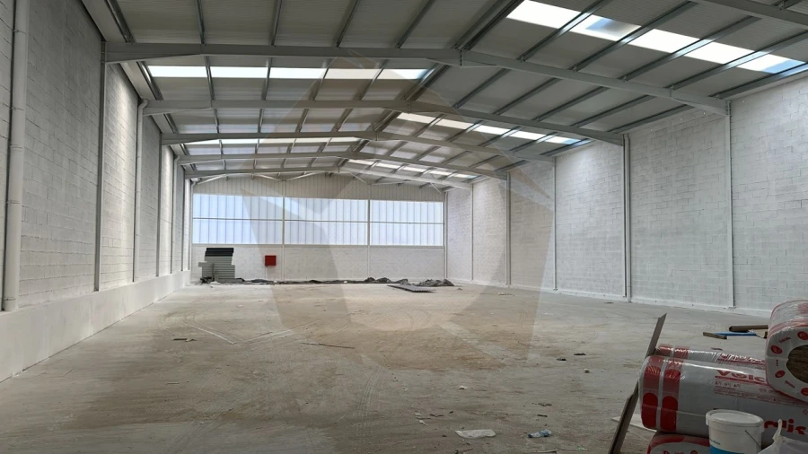 Armazém para Venda em Fradelos Foto 6