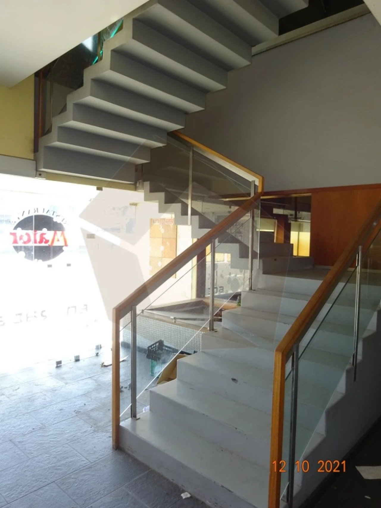 Loja para Venda em Castêlo da Maia Foto 6