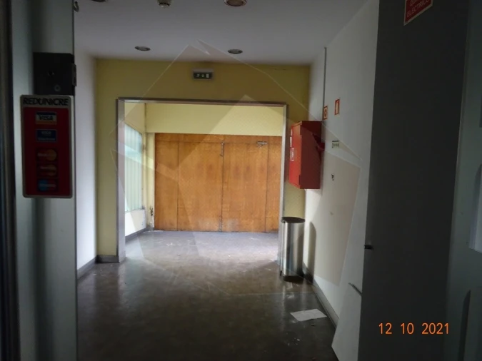 Loja para Arrendamento em Castêlo da Maia Foto 5